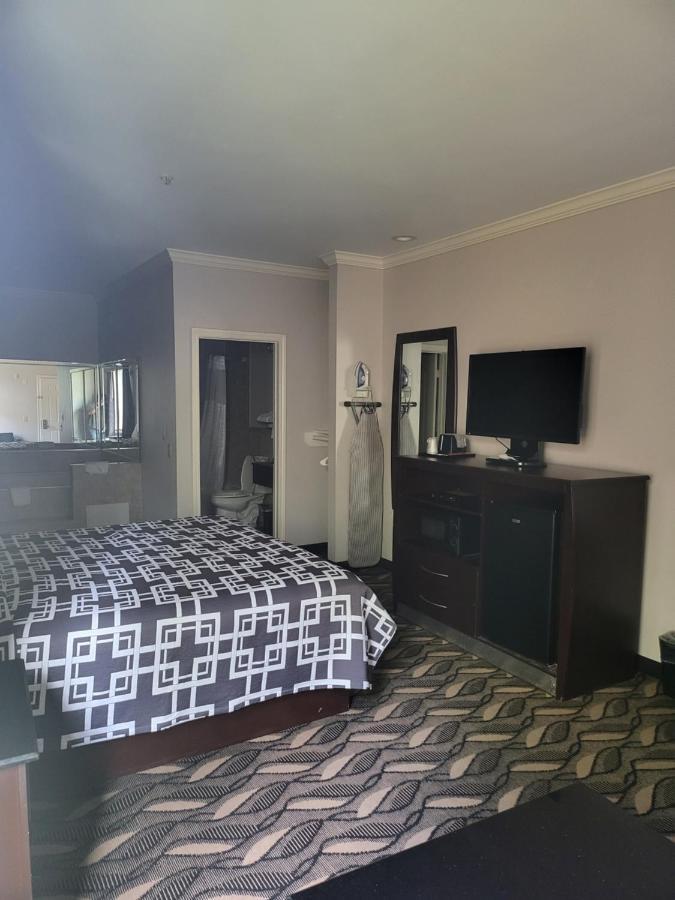 Palace Inn Sam Houston Race Park West Road エクステリア 写真