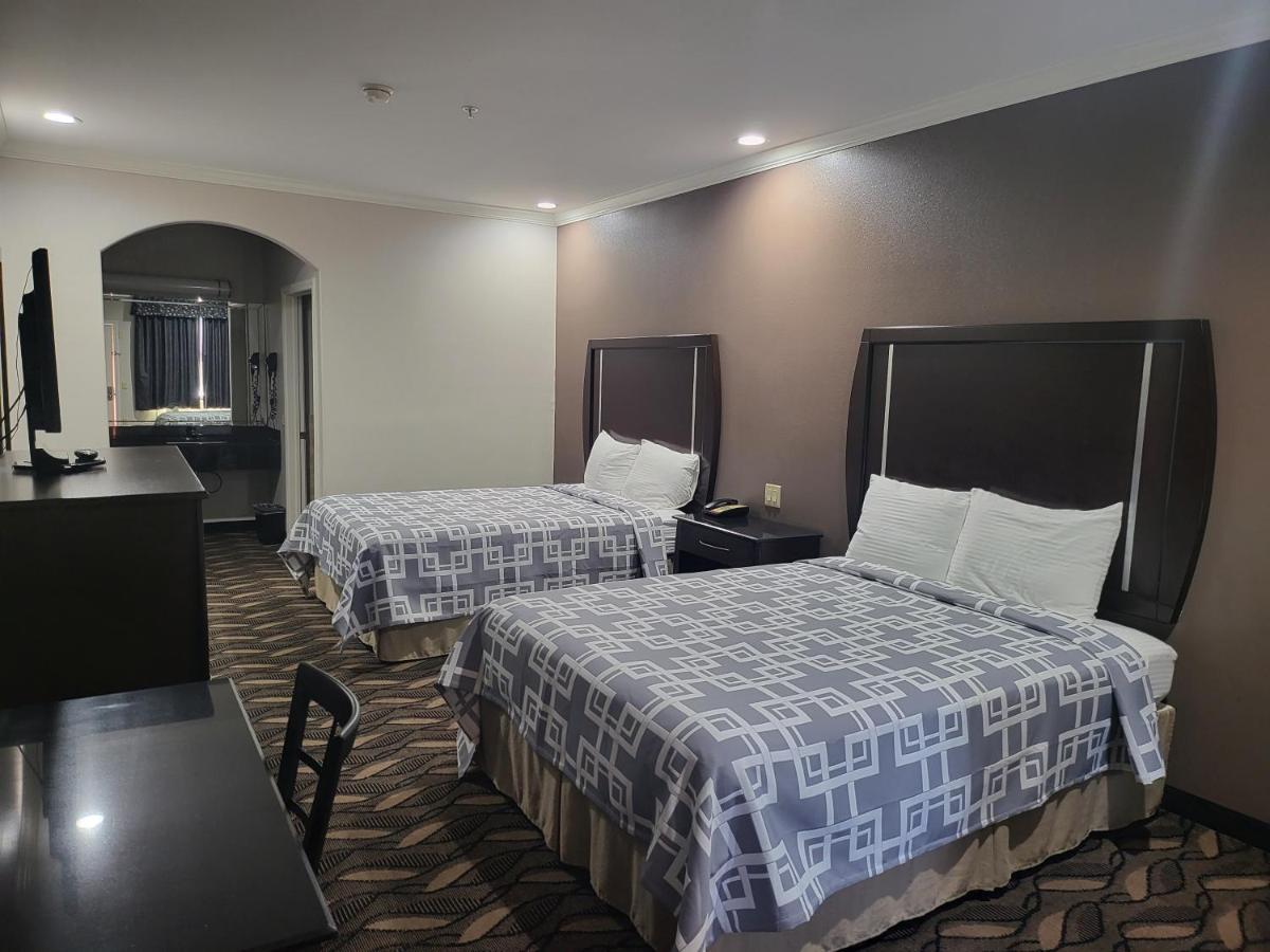 Palace Inn Sam Houston Race Park West Road エクステリア 写真