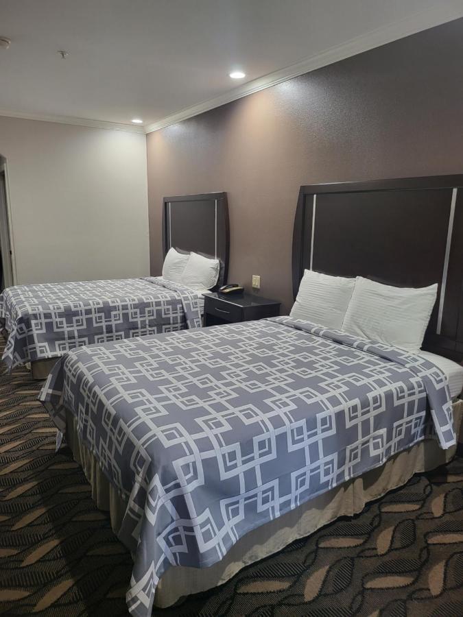 Palace Inn Sam Houston Race Park West Road エクステリア 写真