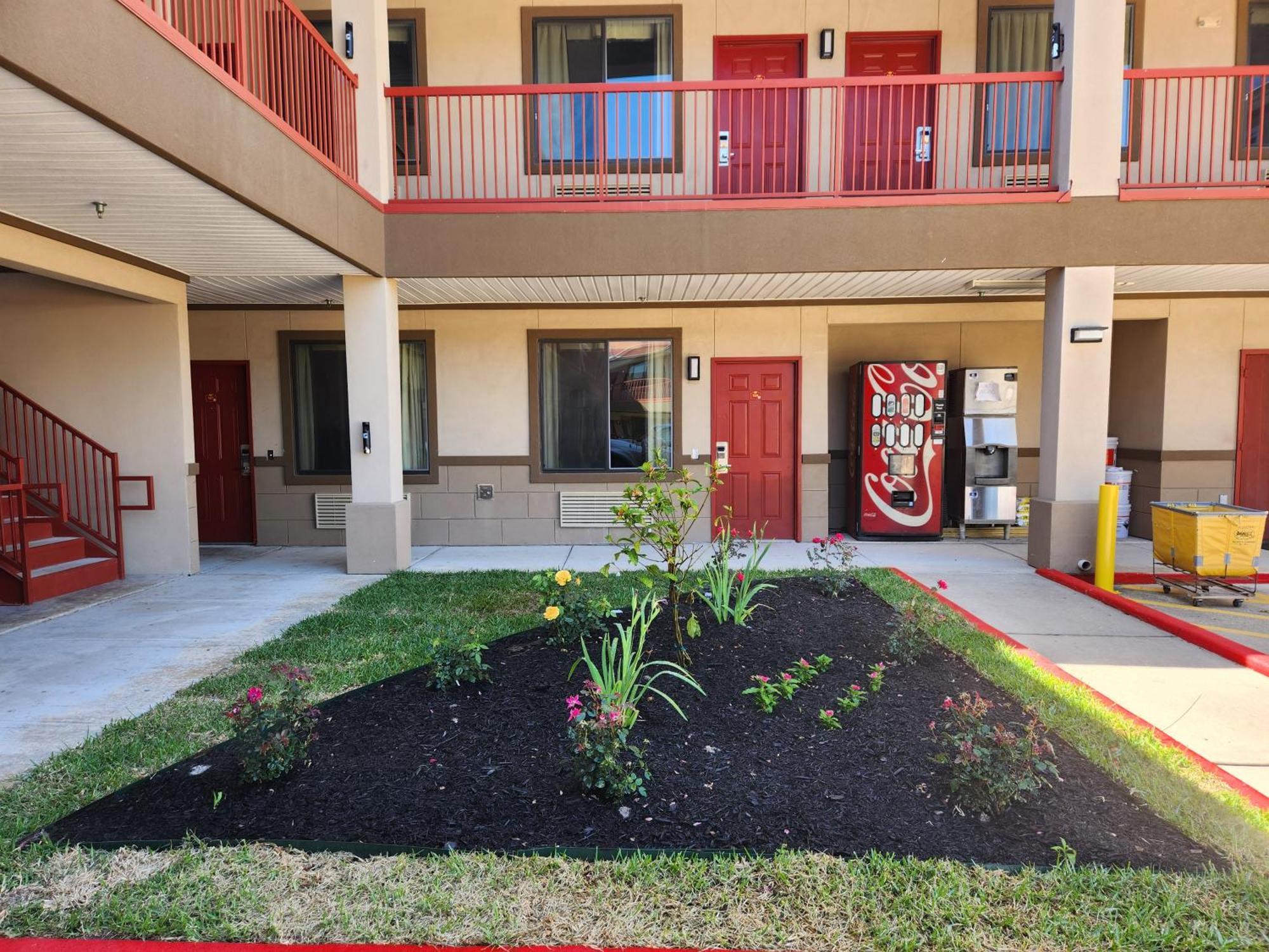 Palace Inn Sam Houston Race Park West Road エクステリア 写真